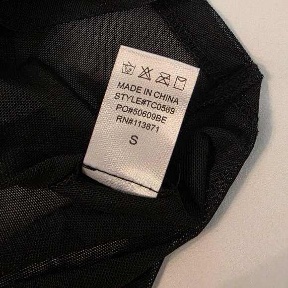 Women's sheer long sleeve crop-top blouse from the B Sharp Collection. Size S. - Picture 8 of 8